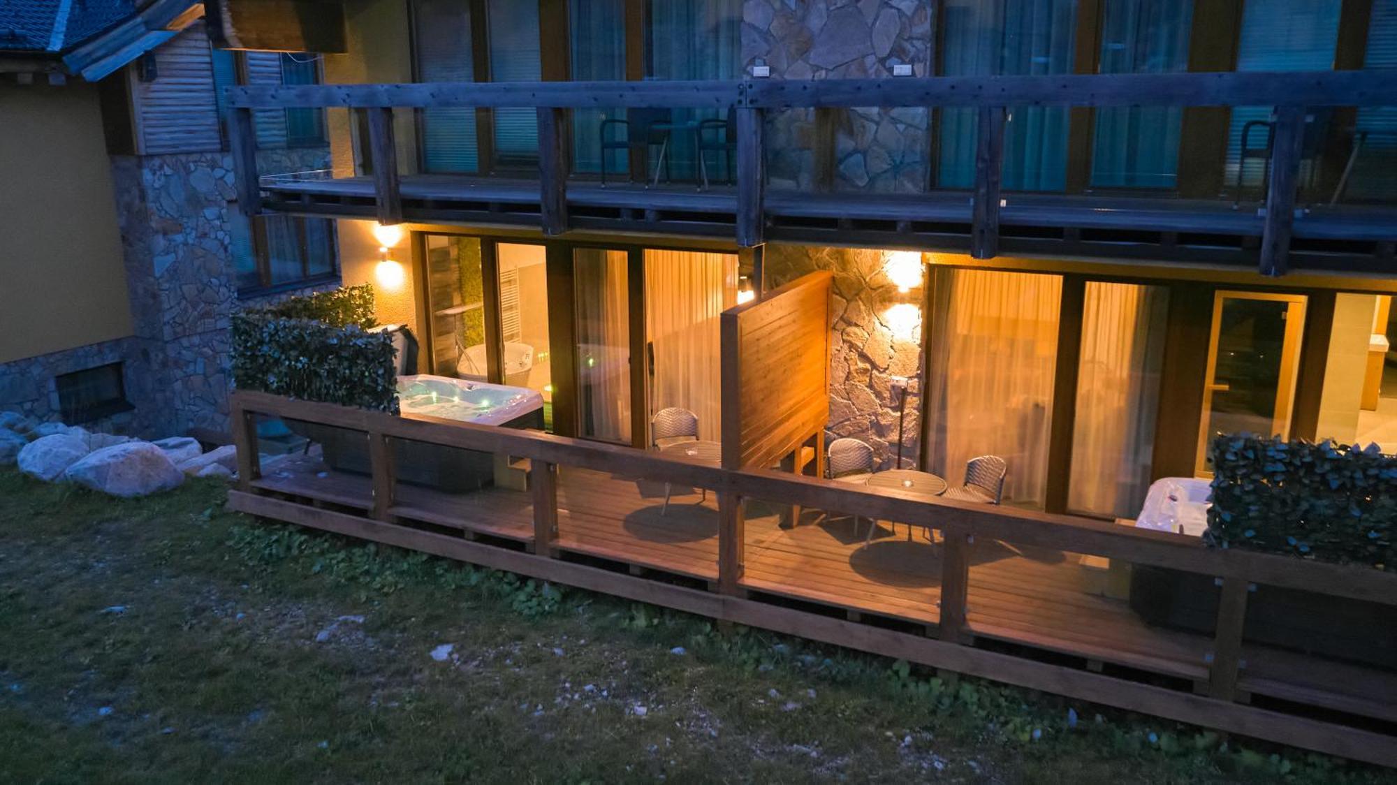 Chalet Jasna Wellness Apartment Maxim Jacuzzi & Sauna Demanovska Dolina Exterior photo